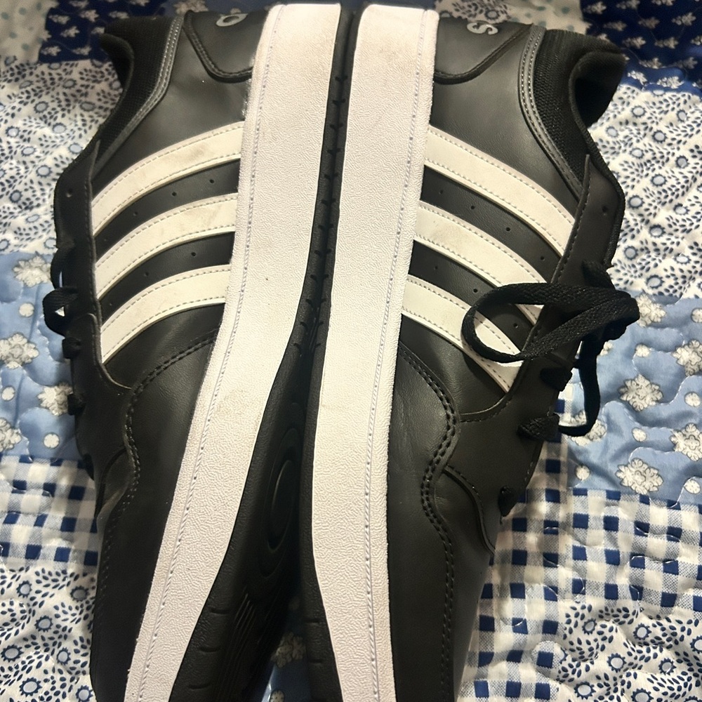 Adidas Classic Black and White Striped Shoes men’s - Picture 2 of 14